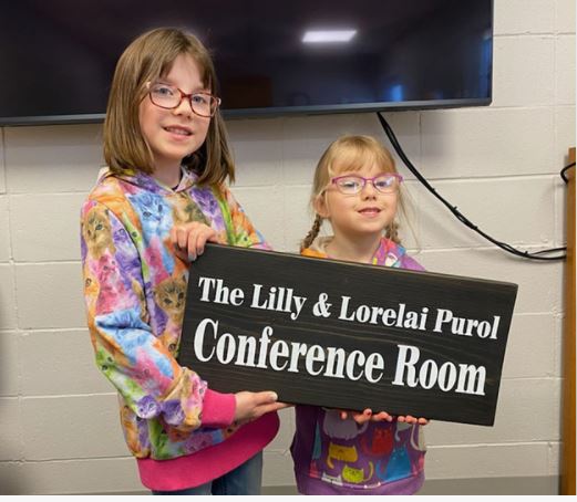 lilly and Lorelai.JPG